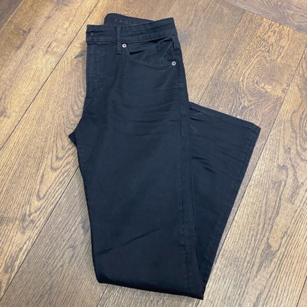 NWOT American Eagle Black Jeans